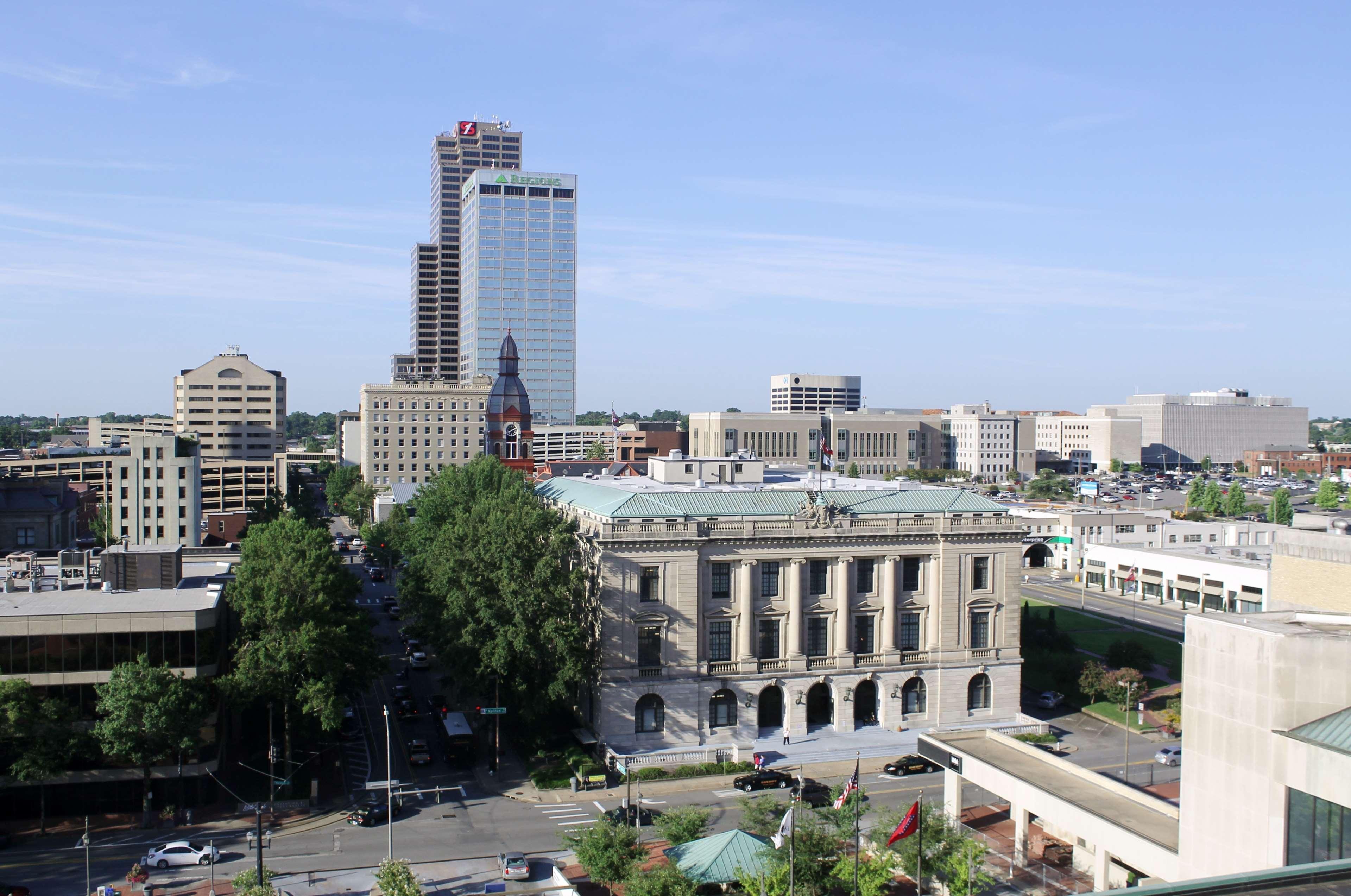 Doubletree By Hilton Little Rock Hotel Екстериор снимка