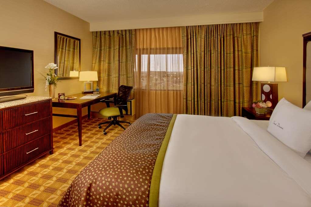 Doubletree By Hilton Little Rock Hotel Стая снимка